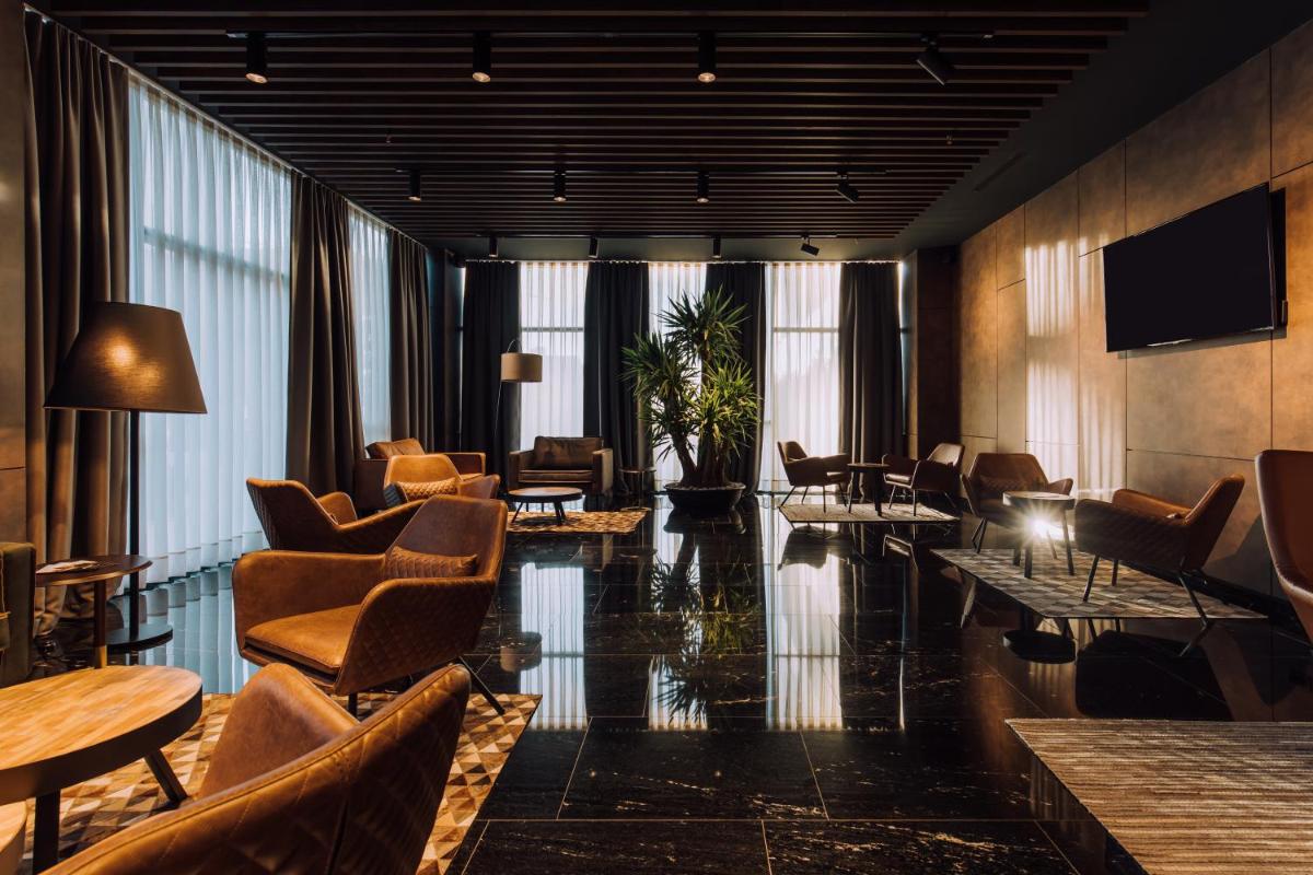 Suitetrails - Premium Park Hotel
