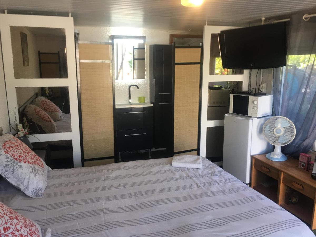Suitetrails - Studio belle vue, jacuzzi, piscine, terrasse avec vue, climatisé