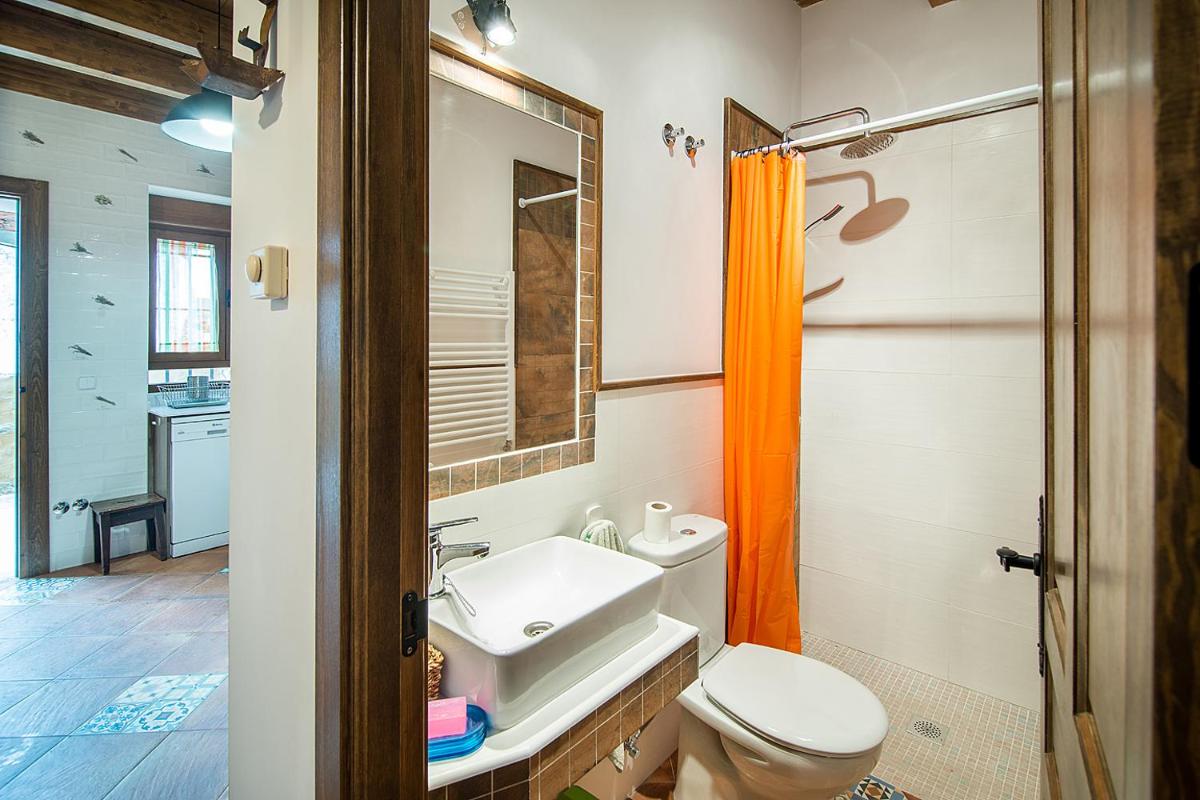 Casa Rural LAS ABUBILLAS - Housity