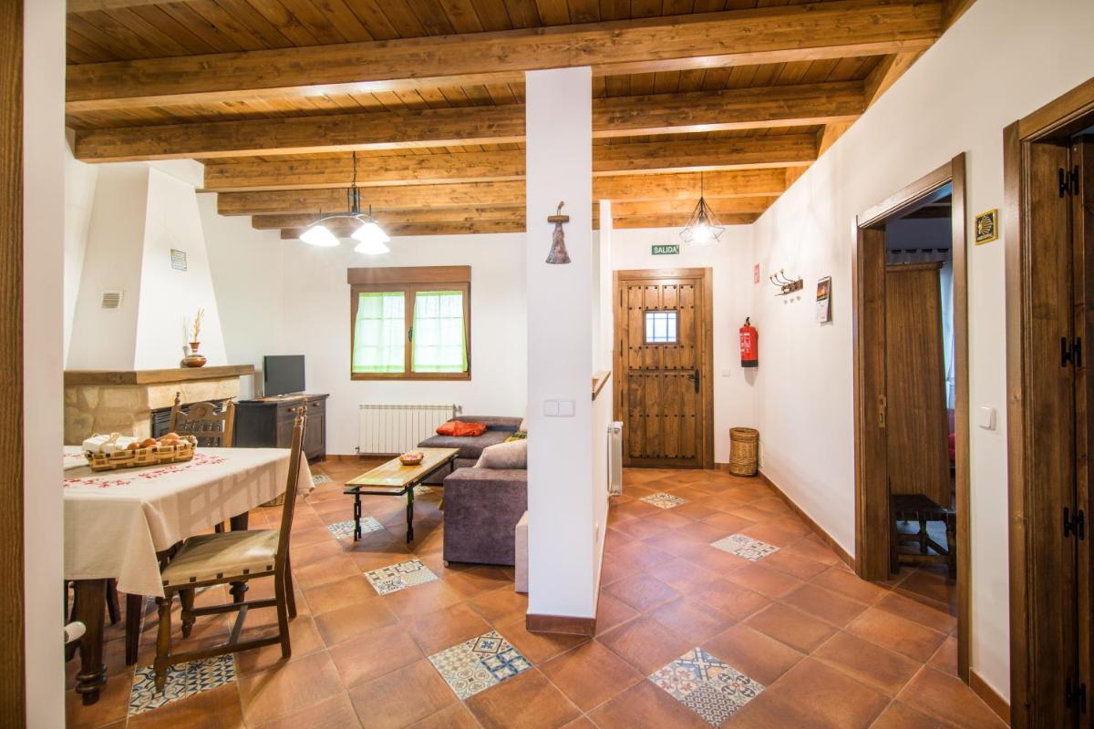 Casa Rural LAS ABUBILLAS - Housity