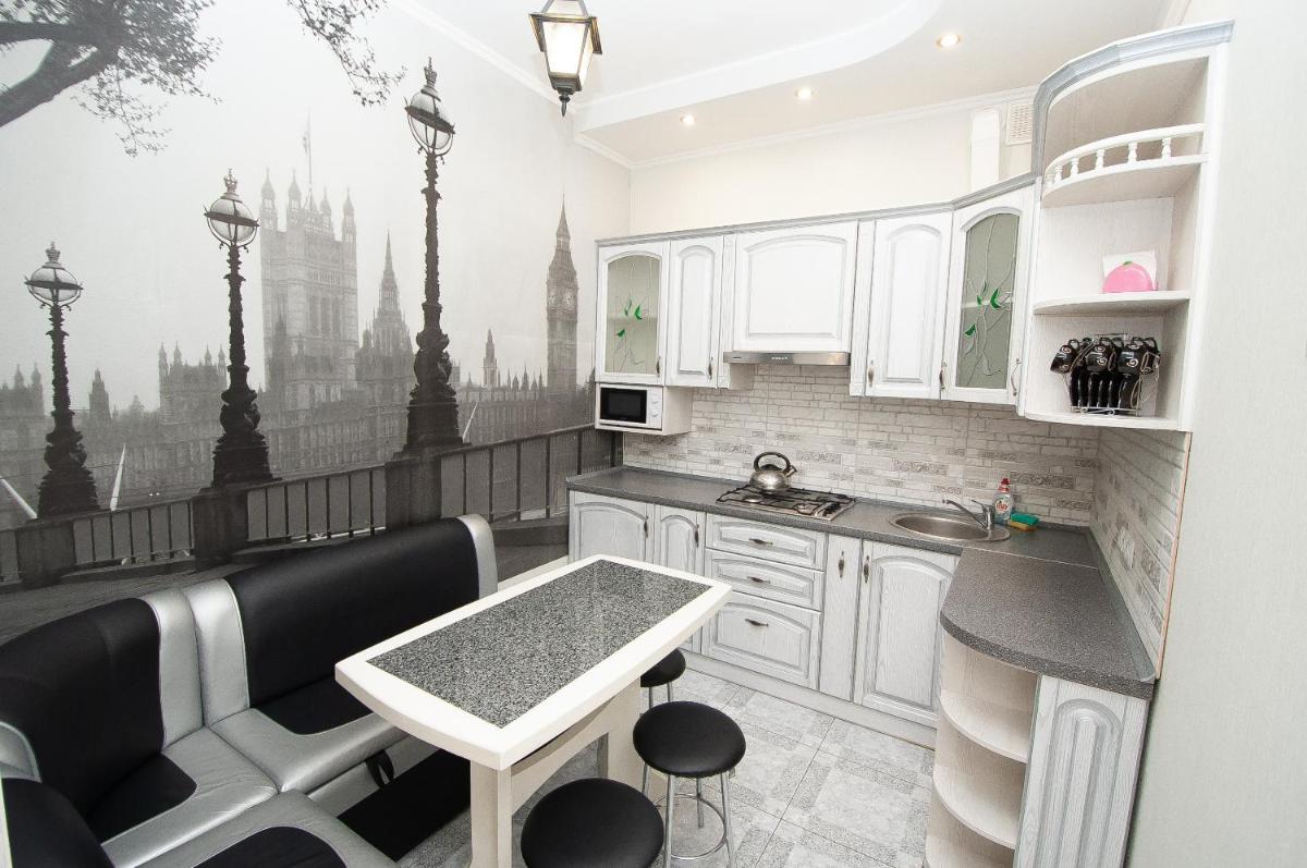 Cozy Apartment on Uspenskaya 8 - Housity