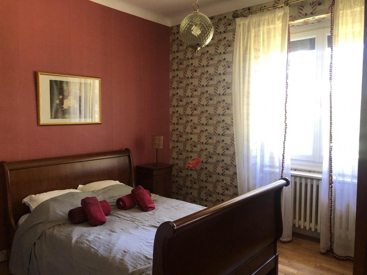 Chez Mone et Bon - Housity