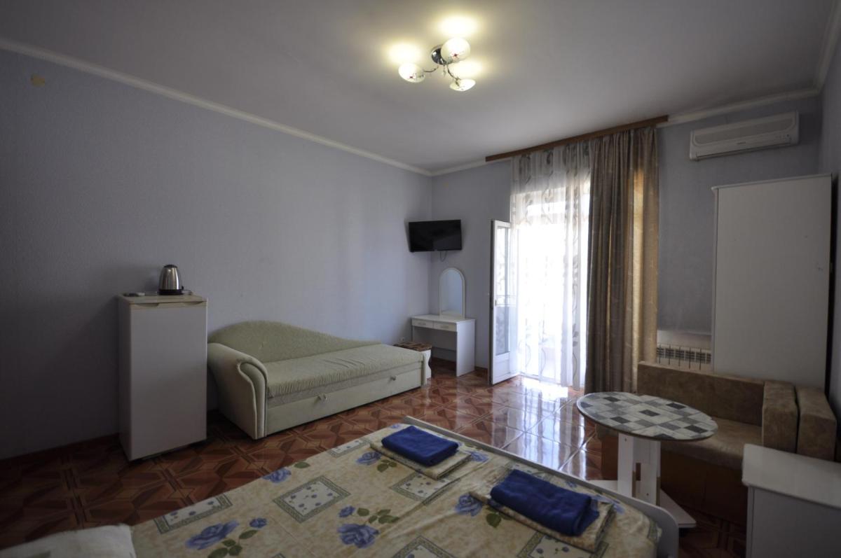 Astra Hotel - Housity