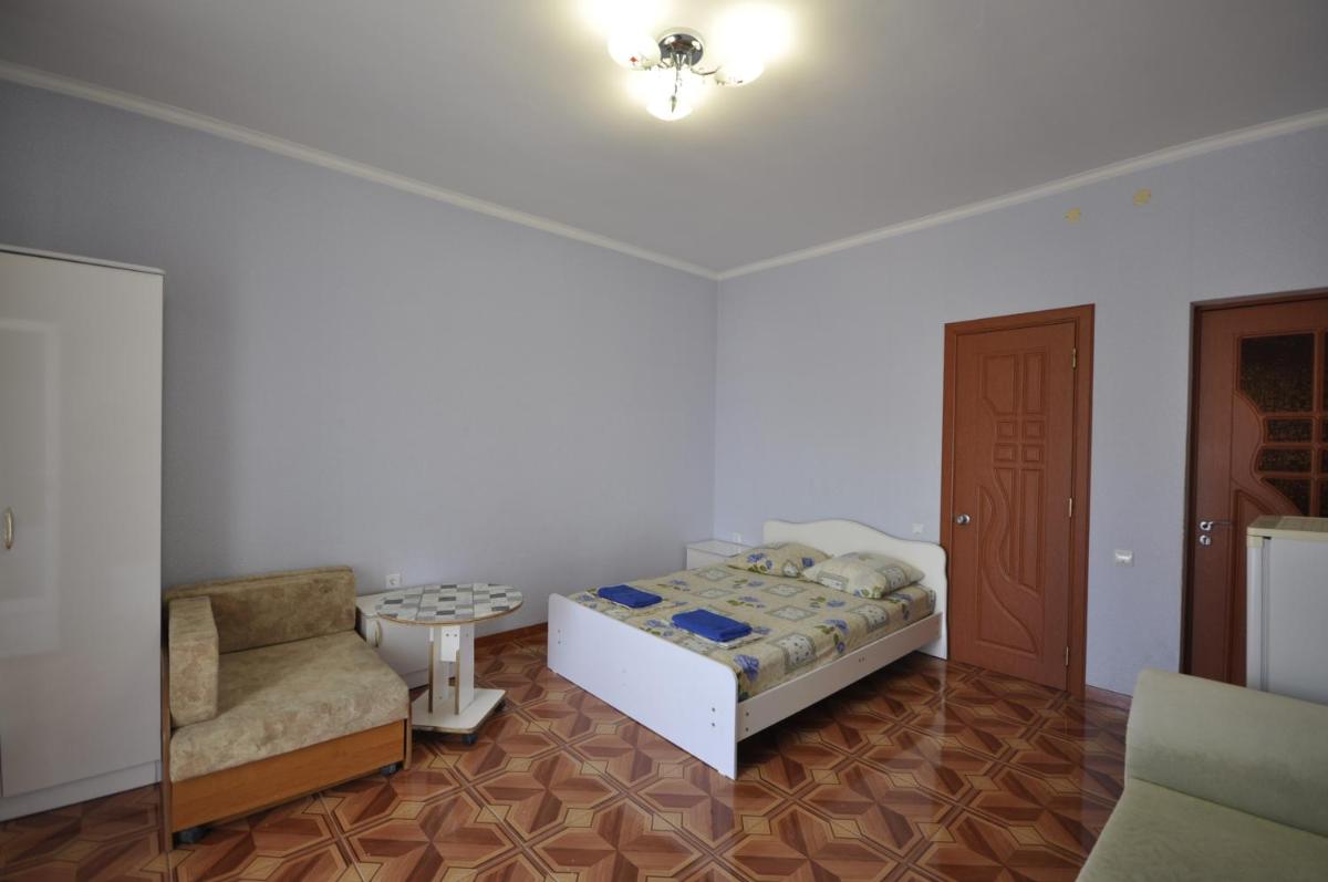 Astra Hotel - Housity