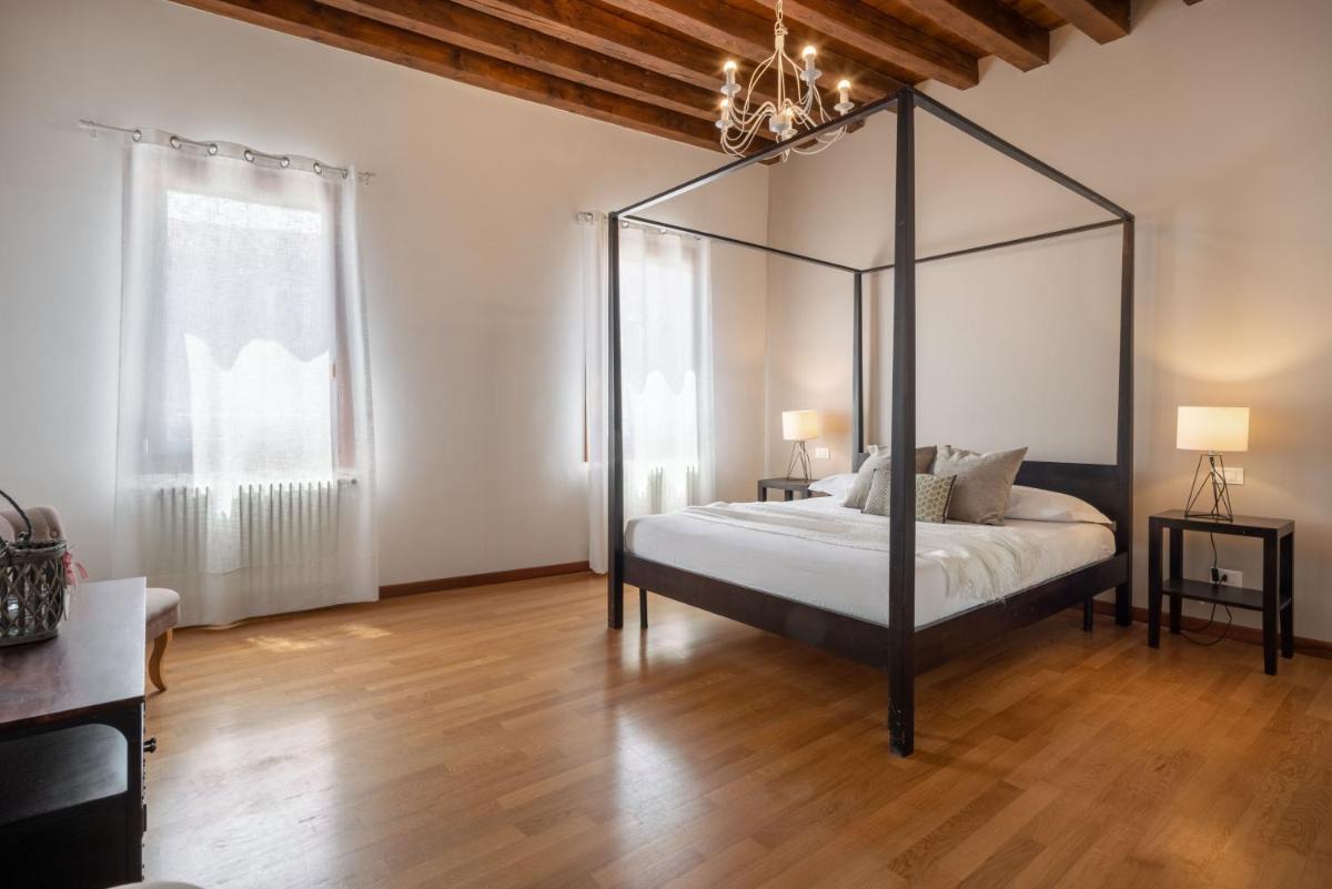 Suitetrails - Design Palace Apartment by Wonderful Italy