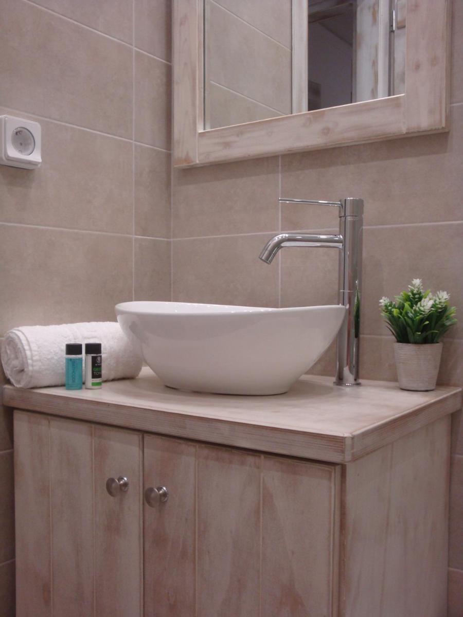 Suitetrails - 'Naxian family apartment'