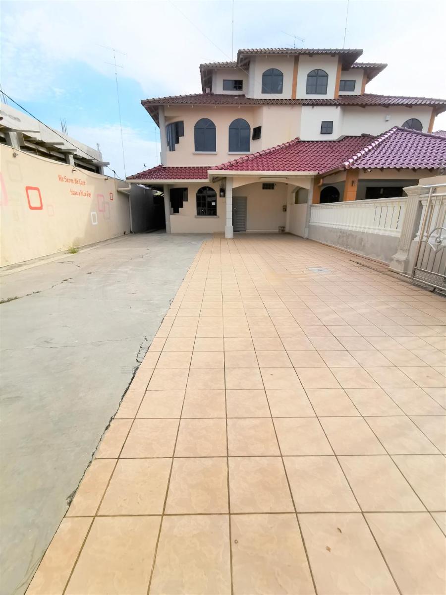 Warni Villa 8 Whole Or Room - Housity