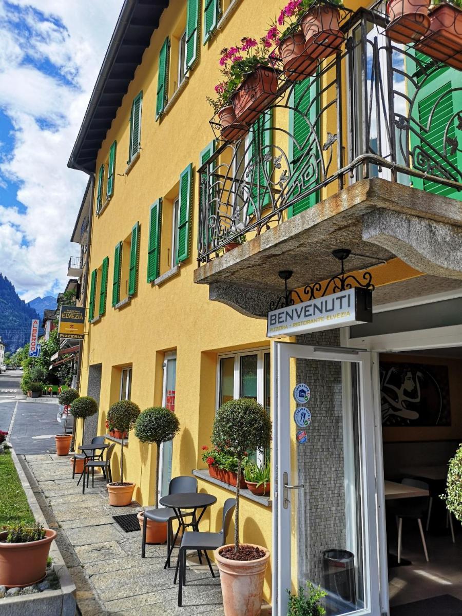Hotel Elvezia - Housity