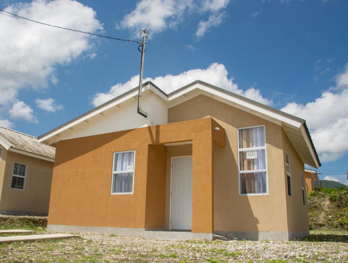 Country Side Villas by NGV - Housity