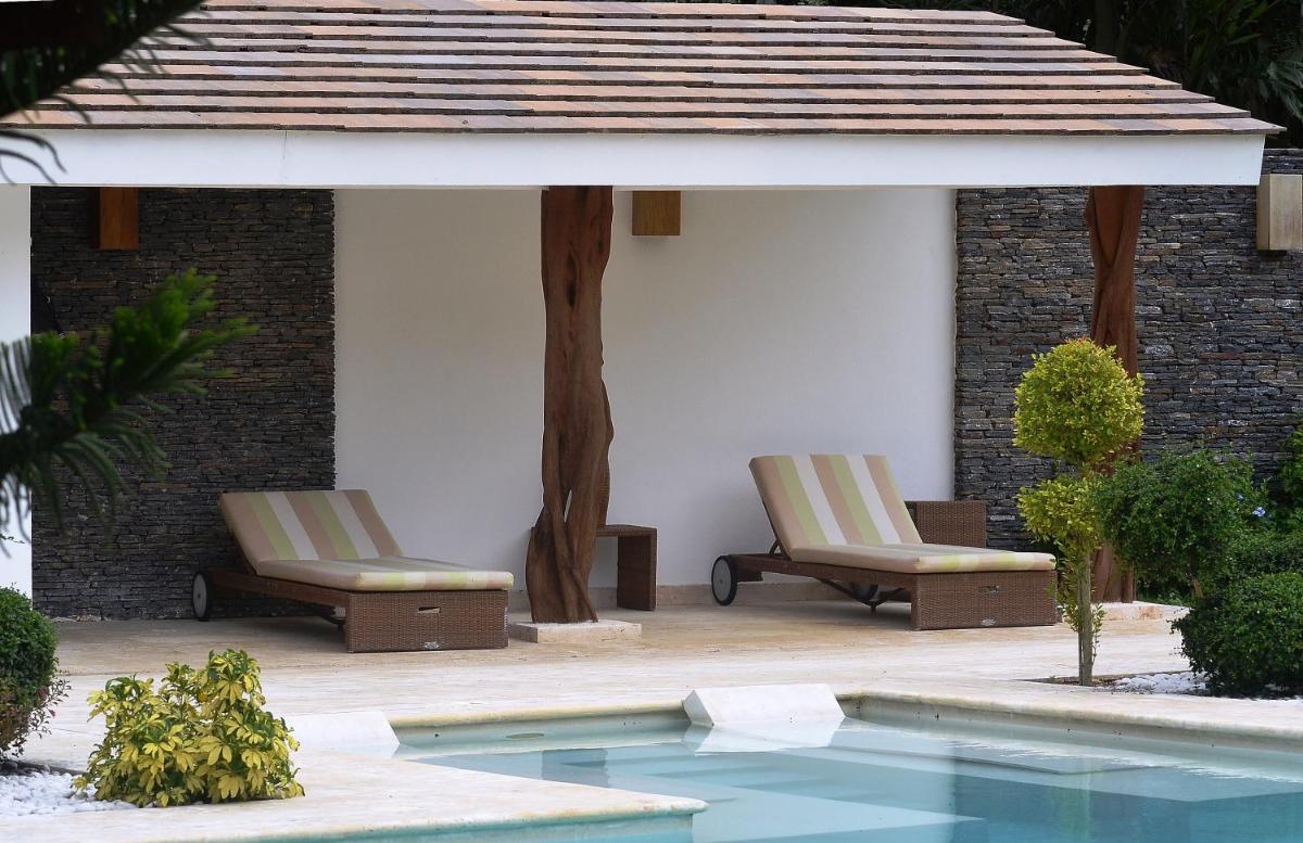 Suitetrails - Las Terrenas Front Beach And Garden Villa