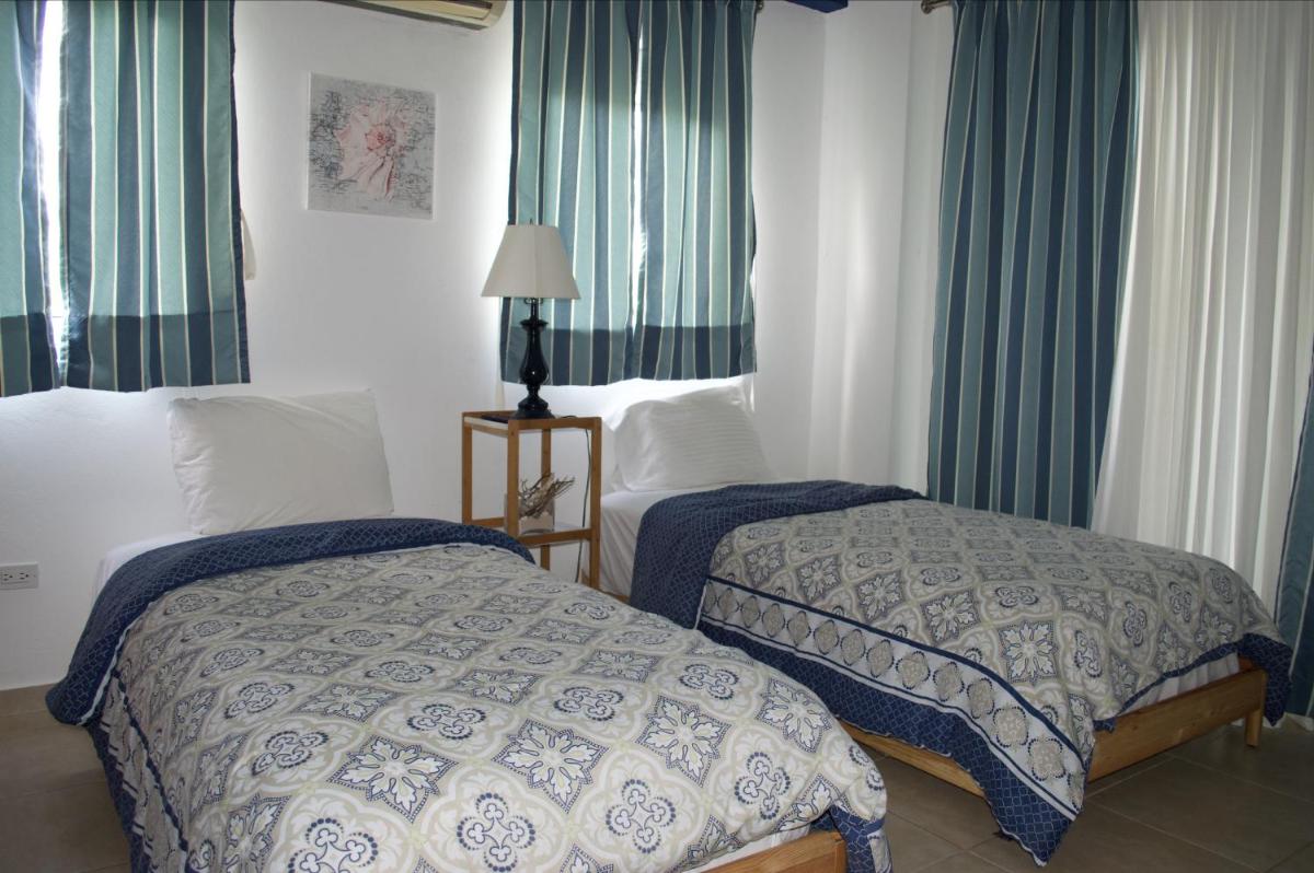 Apartment in Cadaques Caribe - Housity