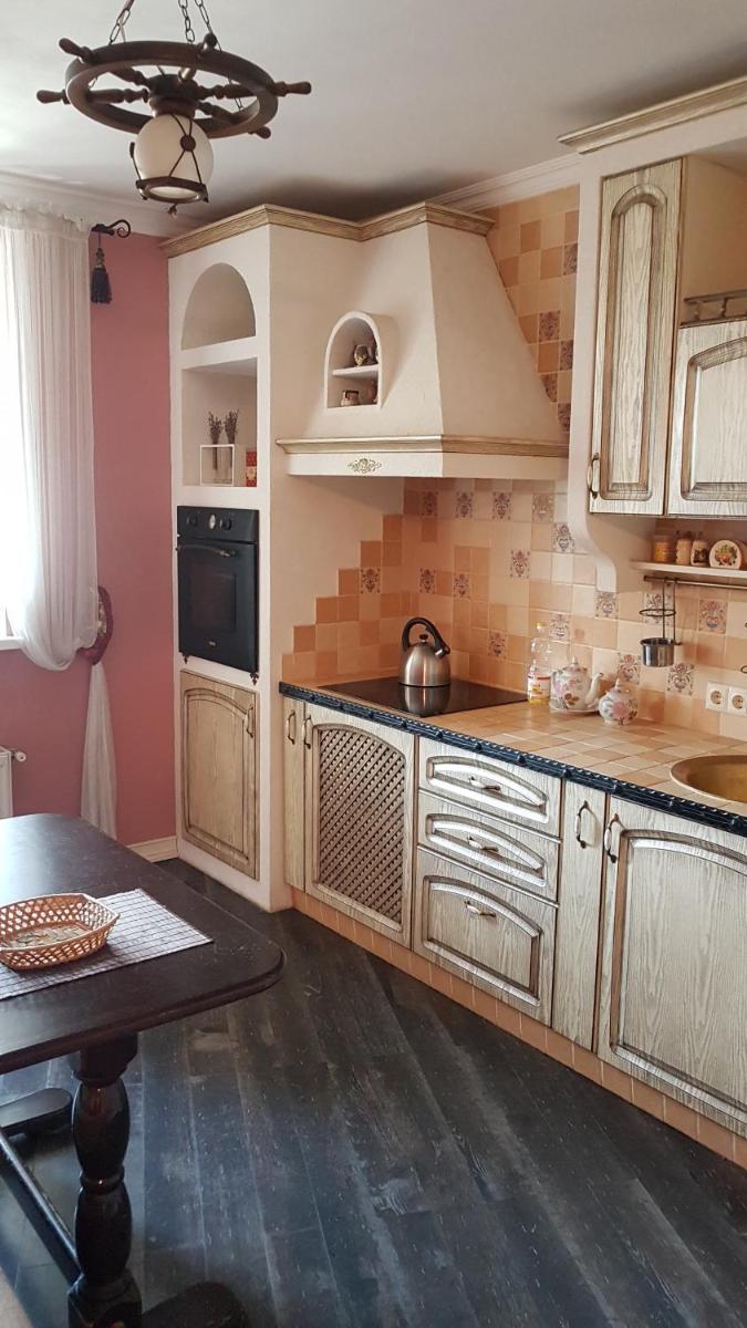 Suitetrails - Apartment on Skvortsova 4a