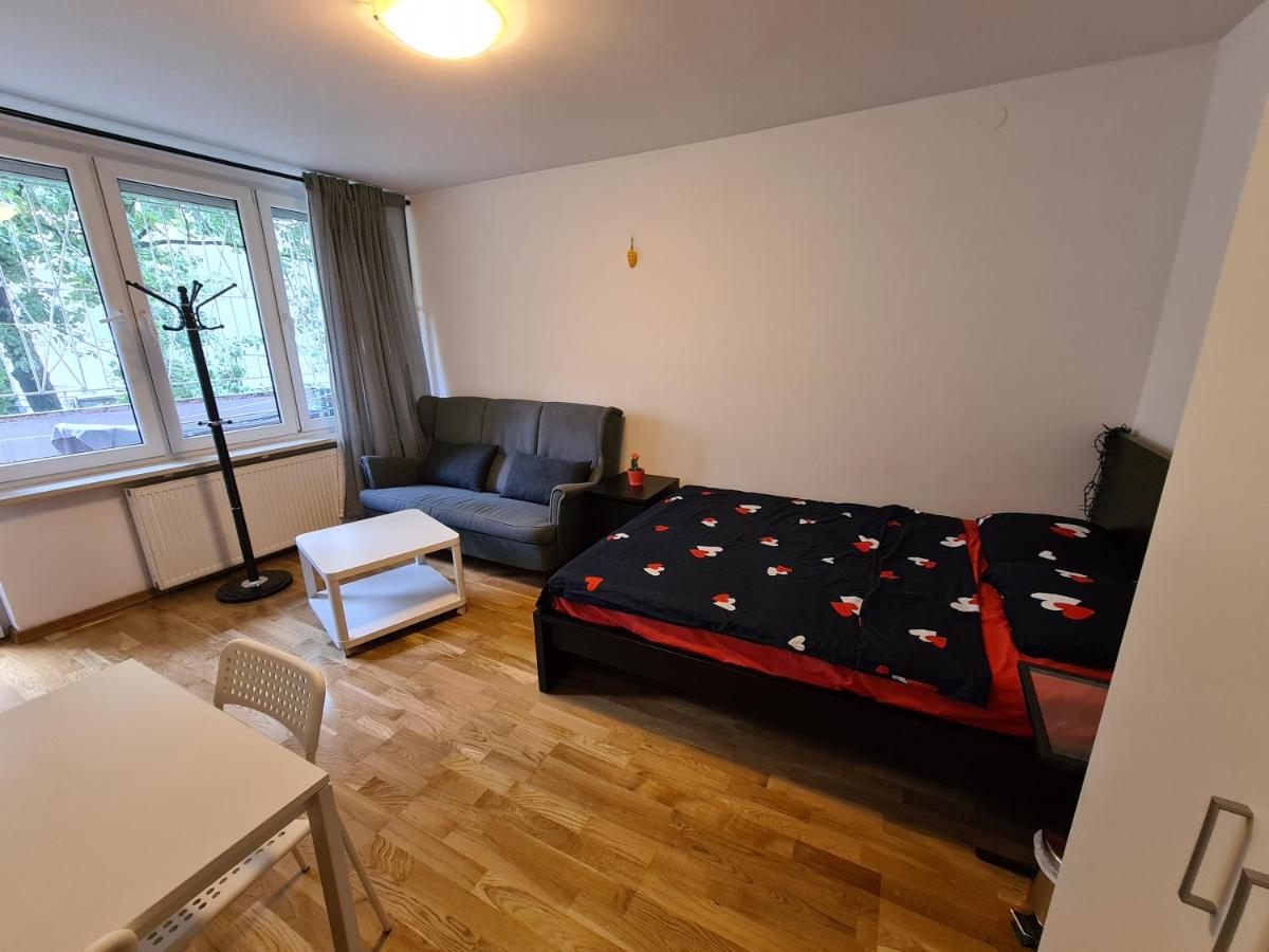 MirrorRoom PL CityCenter - Housity