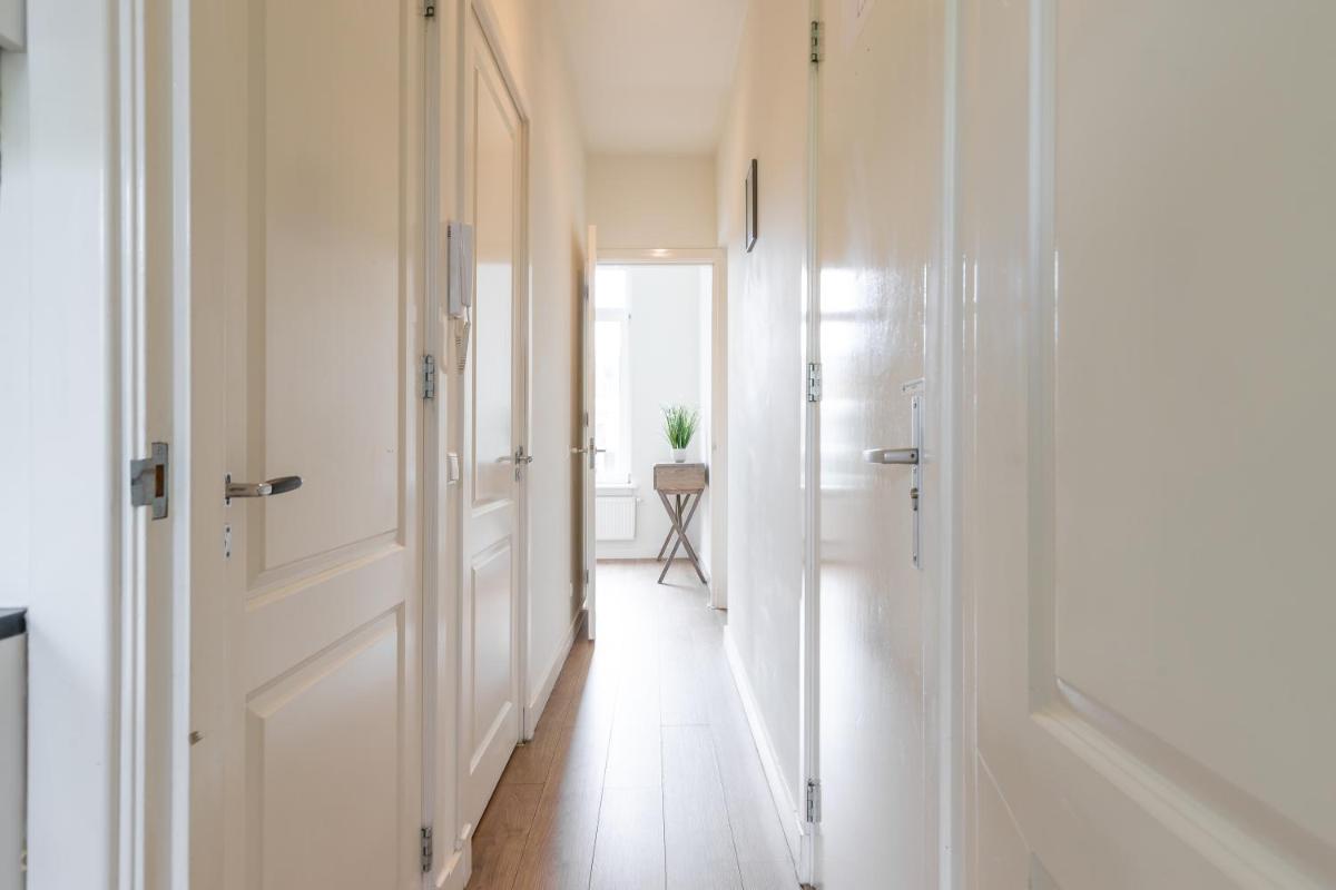 Suitetrails - City center apartment for a group of 4 in Amsterdam - Apt 2