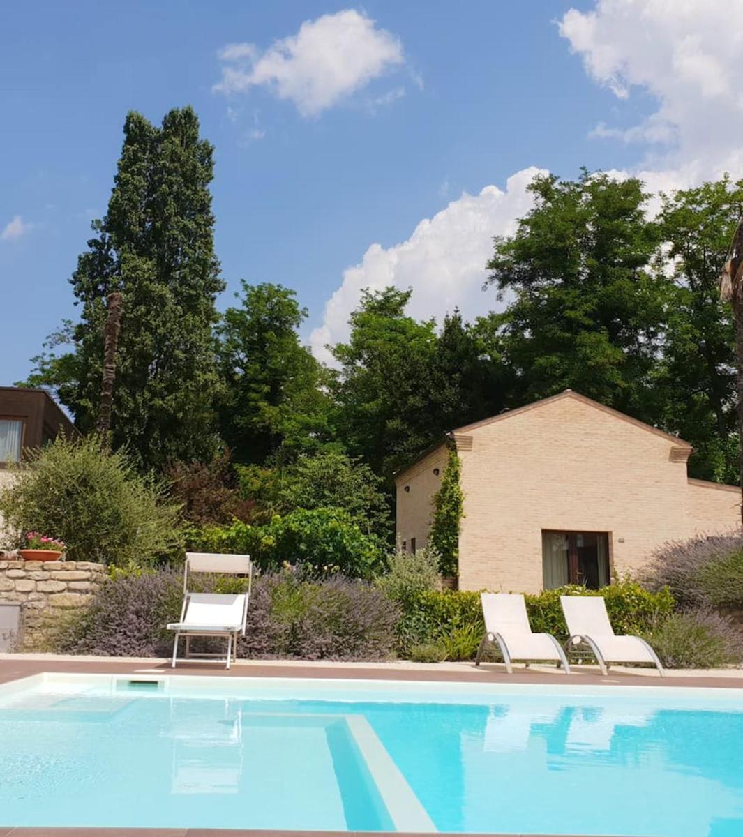 Studio with shared pool and wifi at Montalto delle Marche - Housity