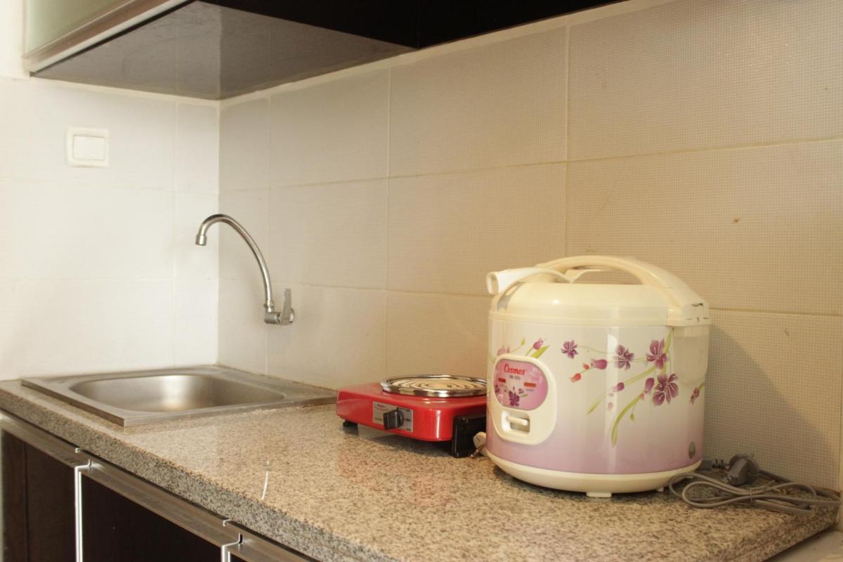 Suitetrails - Comfortable Studio Room Apartment at Easton Park Residence Jatinangor By Travelio