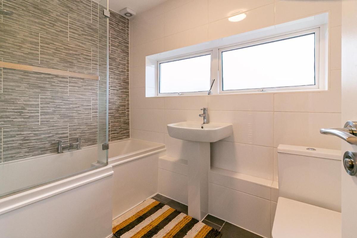 Denby Lodge - Housity