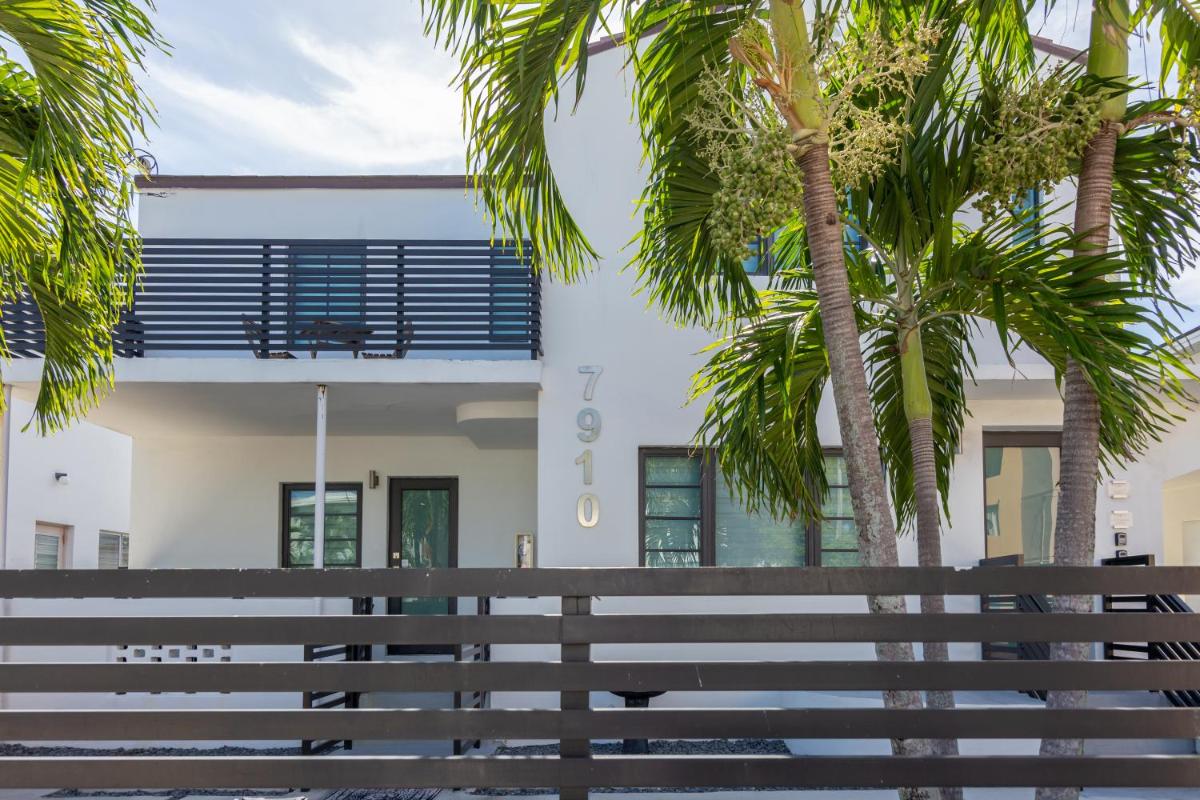 Suitetrails - Lord Byron Apartments