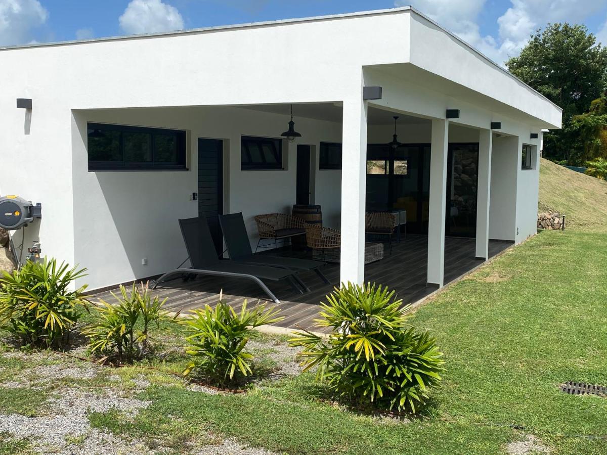 Suitetrails - Pavillon 85 m2 toit végétalisé, vue mer, calme et ventilé.