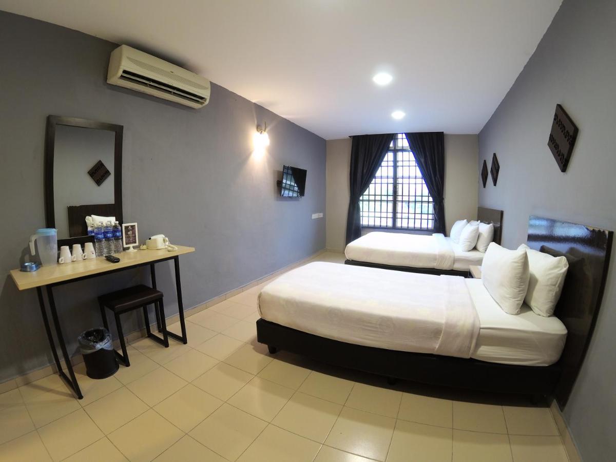 JV Hotel @ Simpang Ampat - Housity
