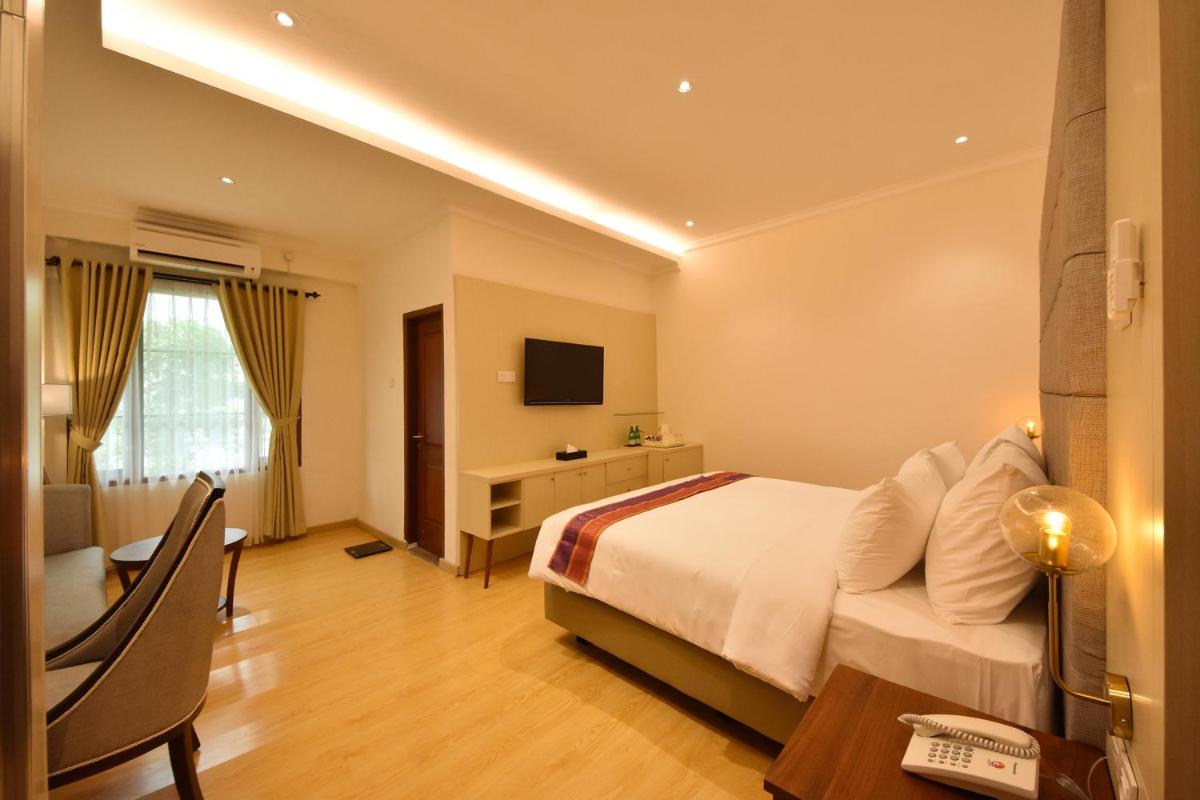 Suitetrails - KHAS Ombilin Hotel