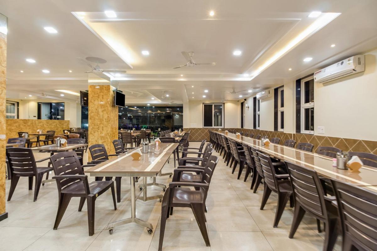 Suitetrails - Hotel Om Inn - Talegaon Dabhade