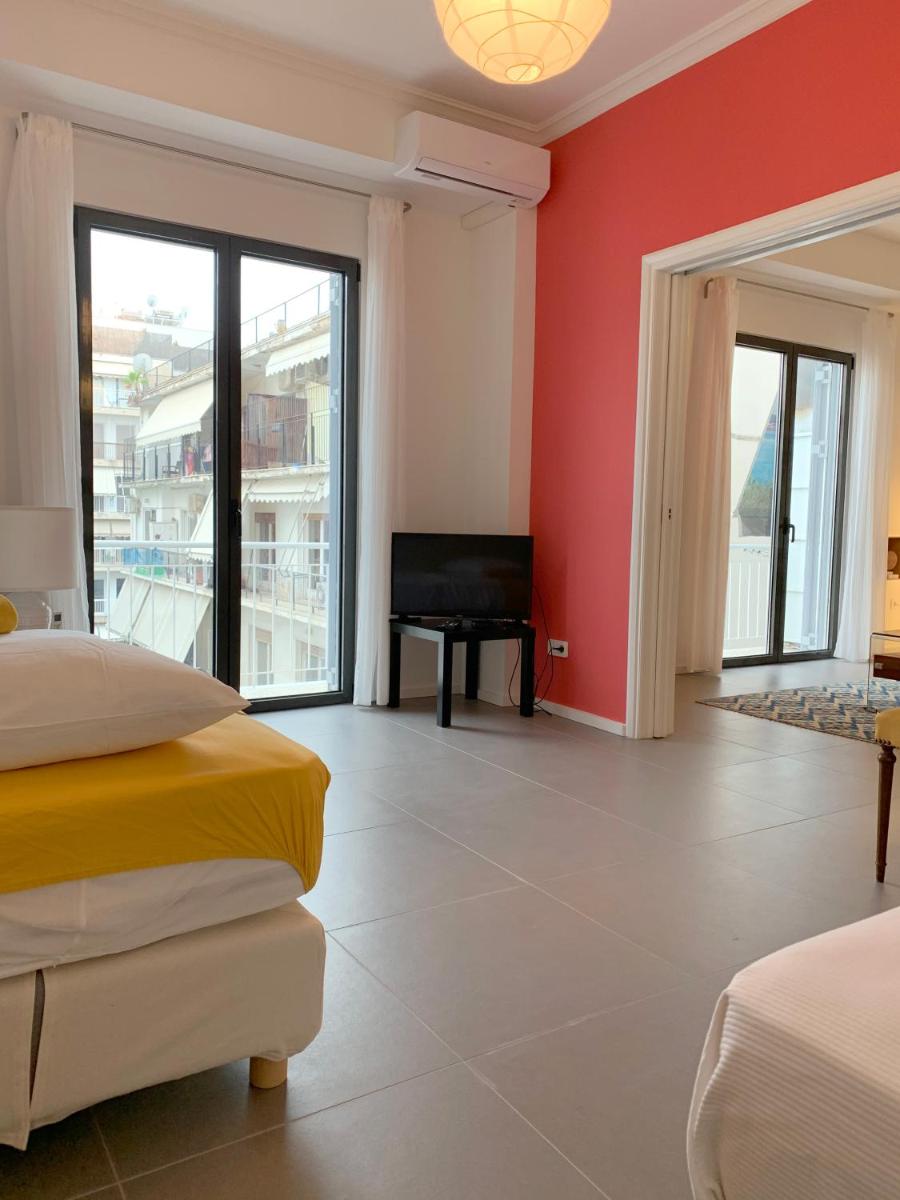 Suitetrails - 2BD New Modern Apartment - Athens Seaside
