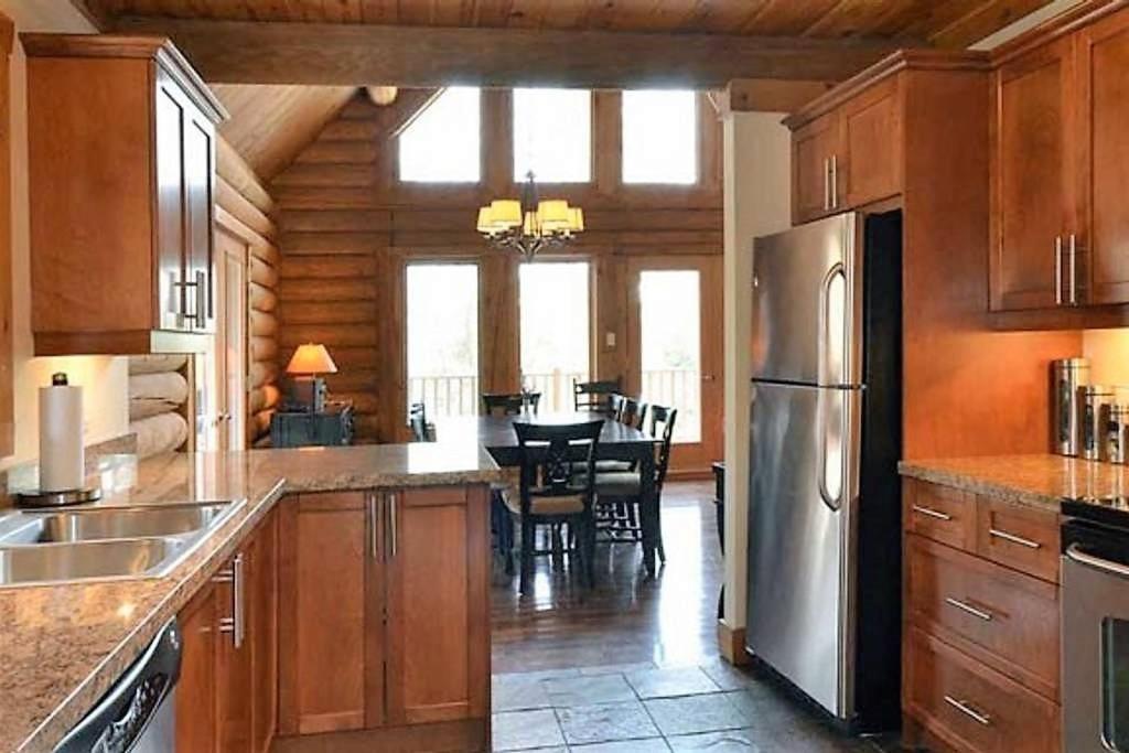 Suitetrails - Chalet Wynono By Blueberry Lake Resort