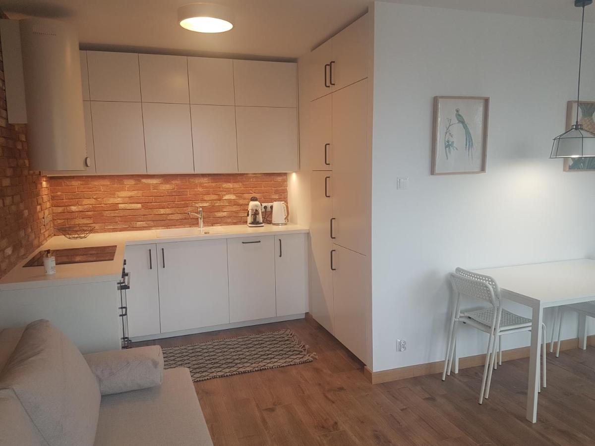 Apartament Młynarska - indywidualny dostęp - Housity