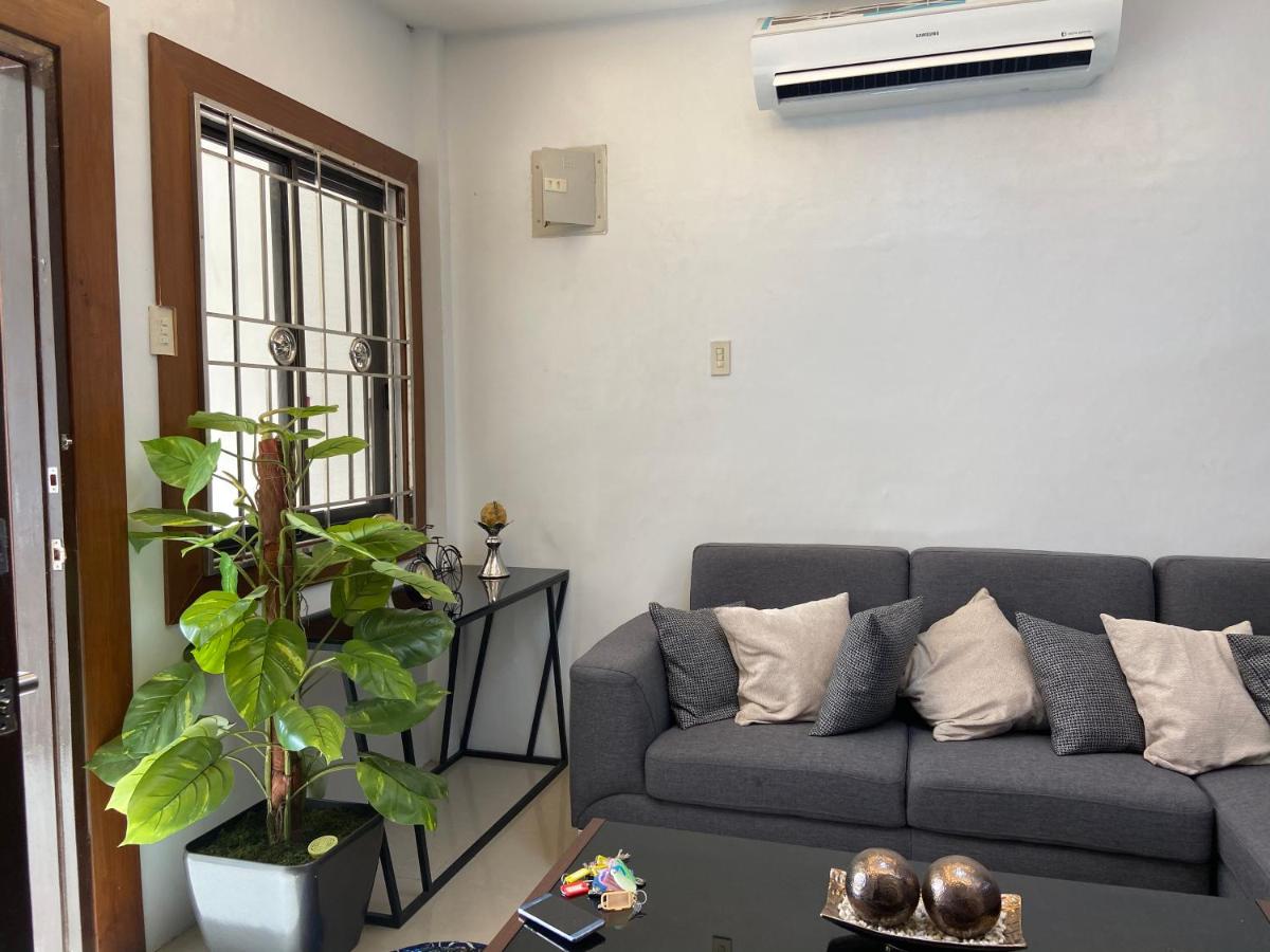 Suitetrails - L’Hyacinth Apartment