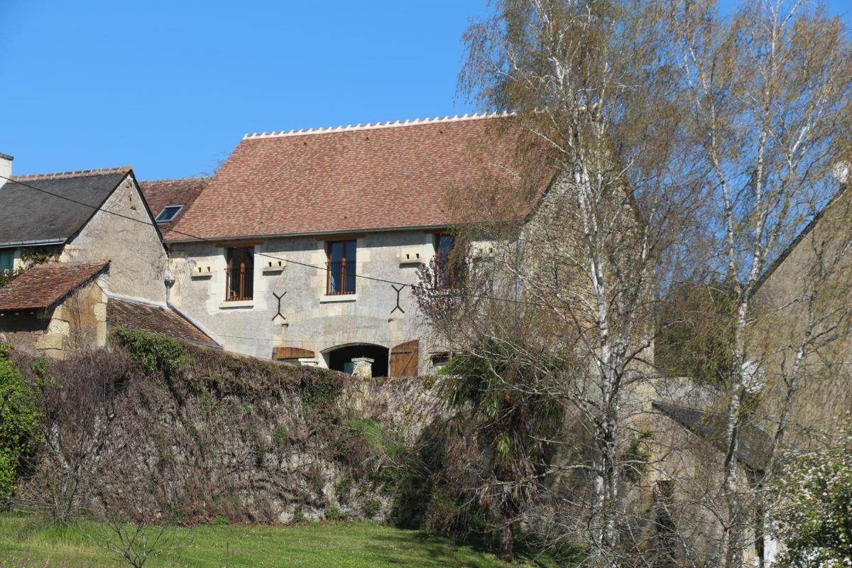 La Belle Etoile - Housity