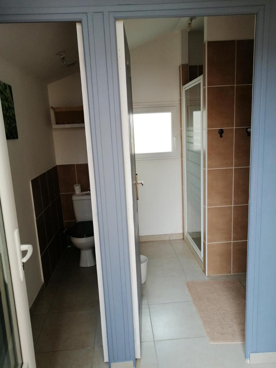 Suitetrails - Maison d'une chambre avec jardin clos a La Chaussee Saint Victor