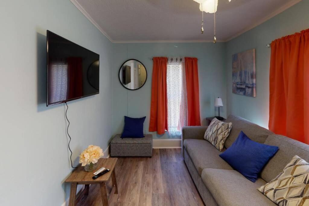 The Comfi Coral - Apartment Home Studio C - Housity
