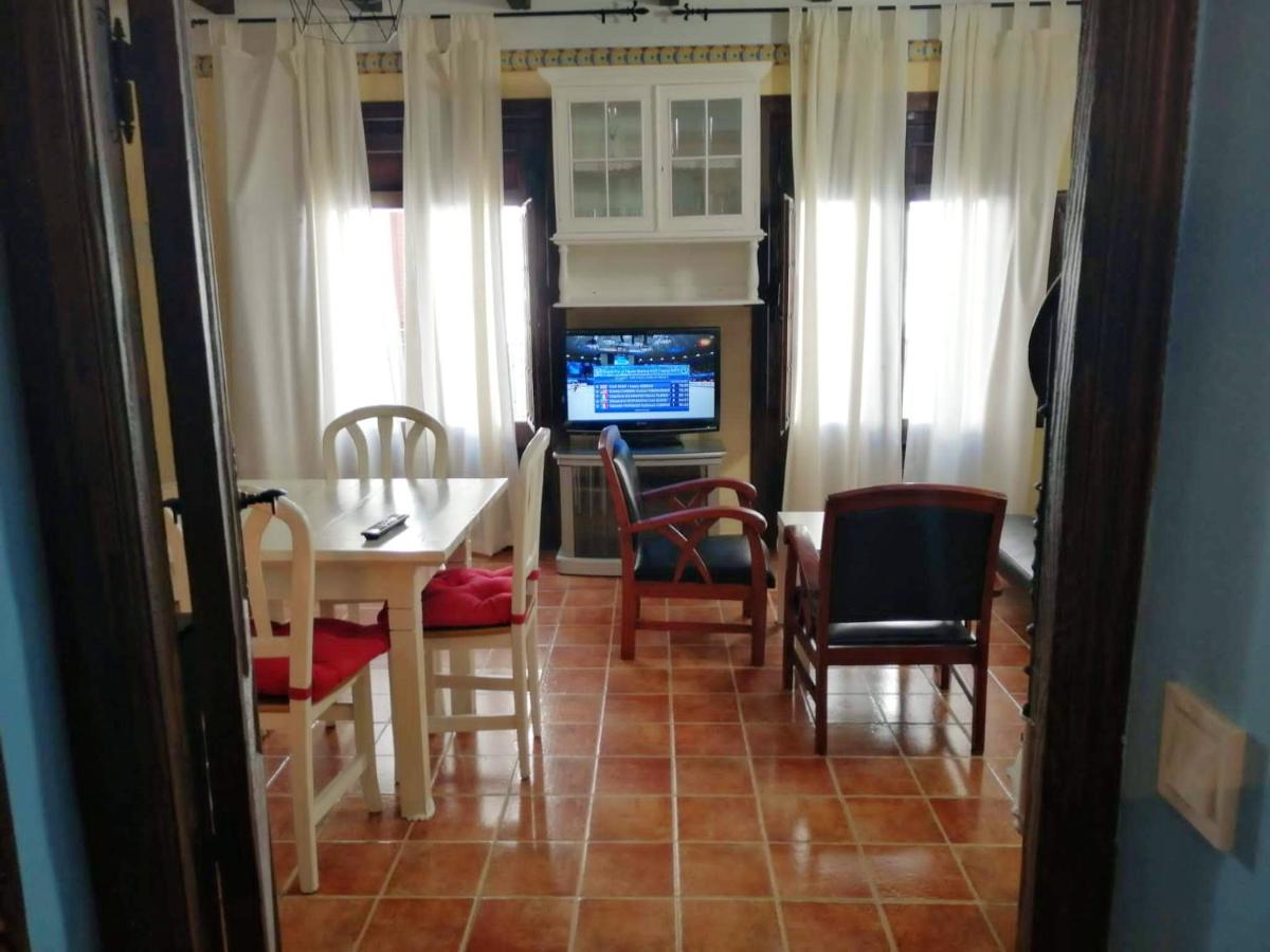 Suitetrails - 2 bedrooms appartement with furnished terrace at San Martin de Valdeiglesias