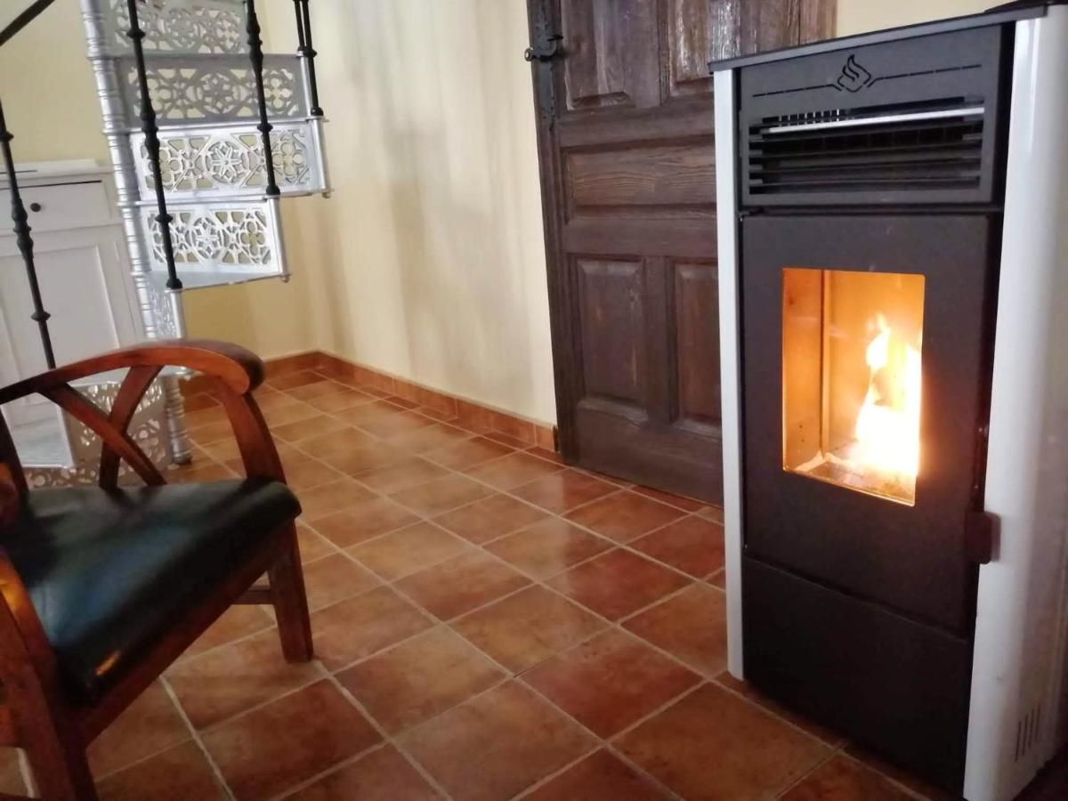 Suitetrails - 2 bedrooms appartement with furnished terrace at San Martin de Valdeiglesias