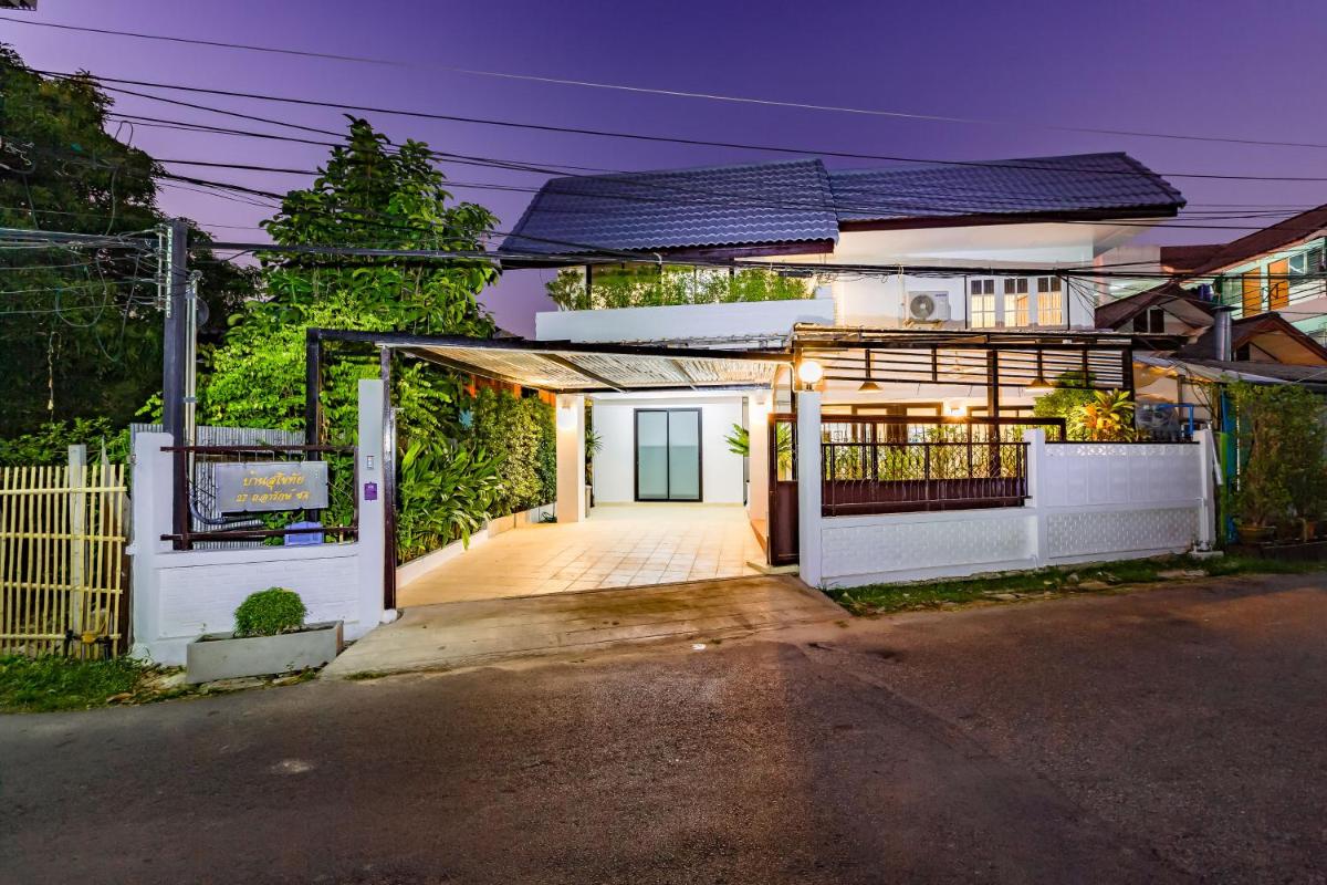 Sukothai House Chiangmai Old City,Private,3MinWalking Street - Housity