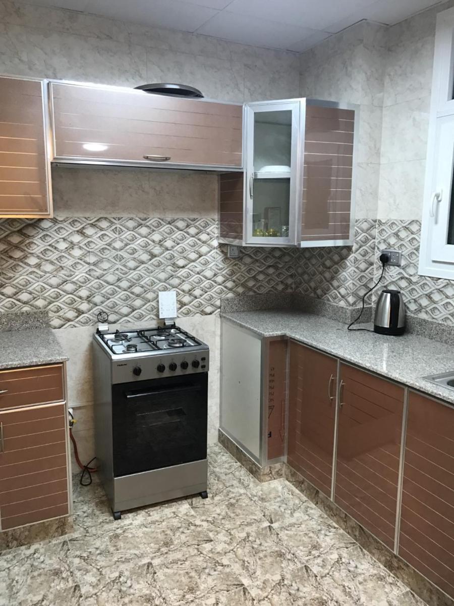 Suitetrails - Taj Alarfeen Furnished Building
