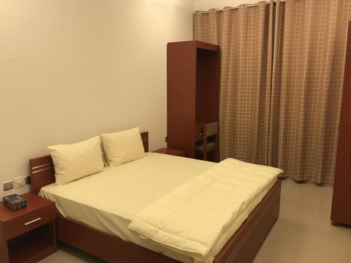 Suitetrails - Taj Alarfeen Furnished Building