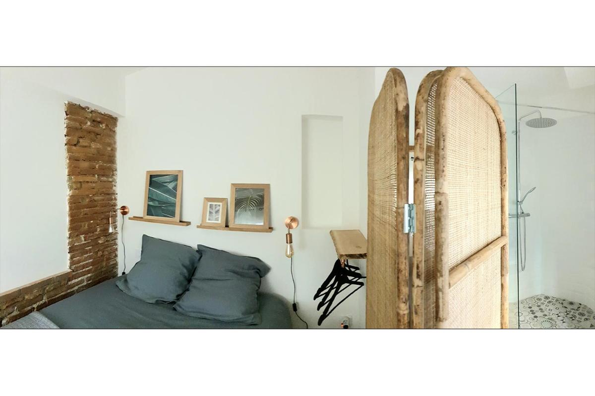 Suitetrails - STUDIO CHARMANT-CONFORT-HYPERCENTRE-METRO-WIFI