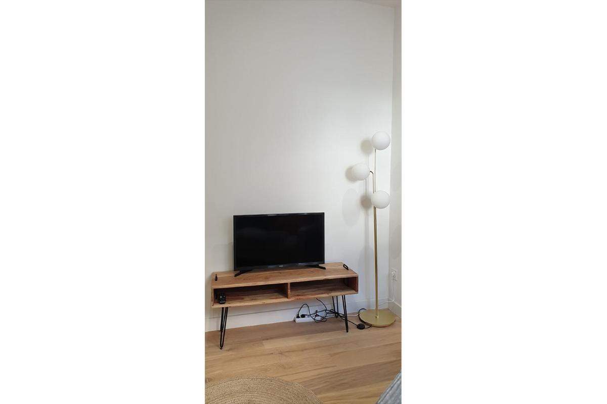 Suitetrails - STUDIO CHARMANT-CONFORT-HYPERCENTRE-METRO-WIFI
