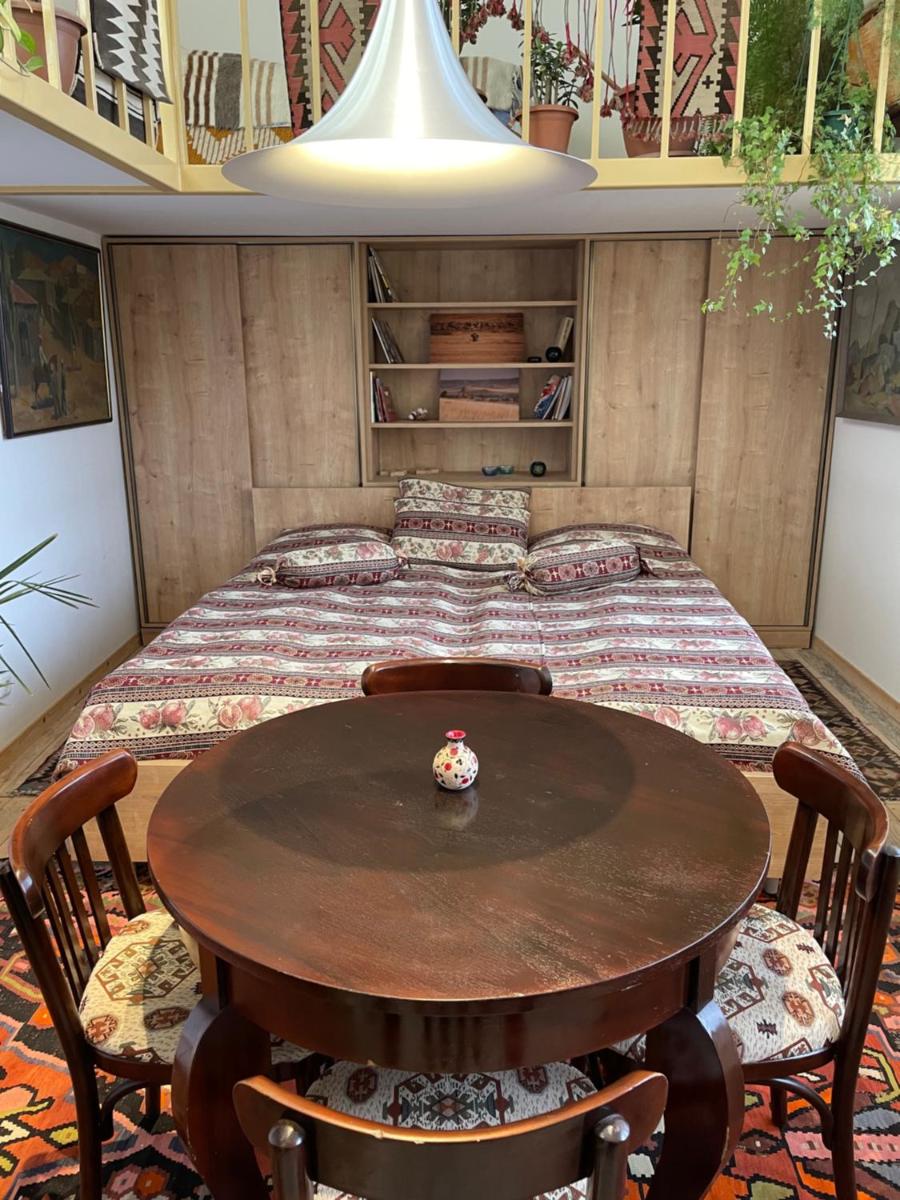 Armine's B&B - Hizvo