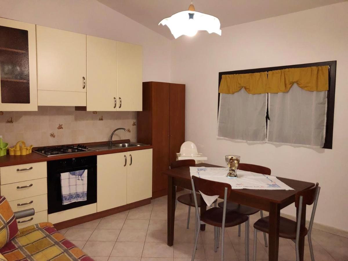 One bedroom appartement at Lido di Noto 400 m away from the beach with enclosed garden and wifi - Housity