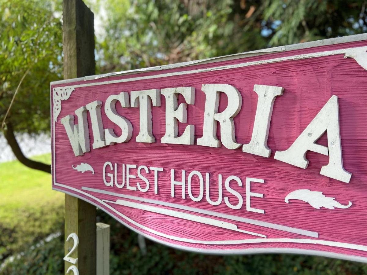 Wisteria Guest House - Housity