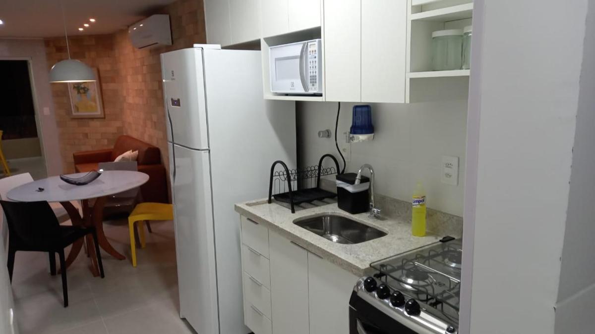 GUARAJUBA - Apartamento novíssimo 2 quartos - 170 m da praia GUARAJUBA - Apartamento novíssimo 2 quartos - 170 m da praia - Housity