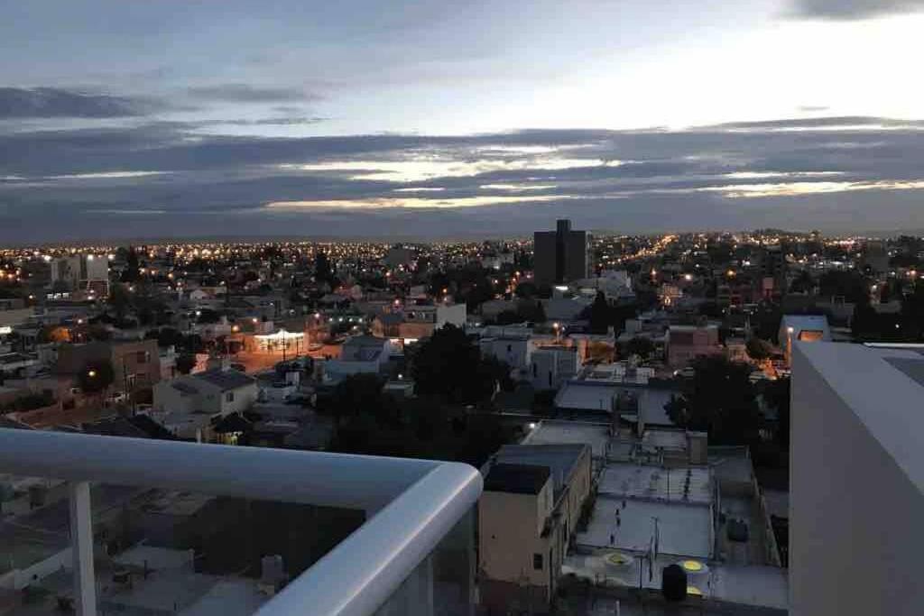 Bonito Departamento a metros del MAR . - Housity