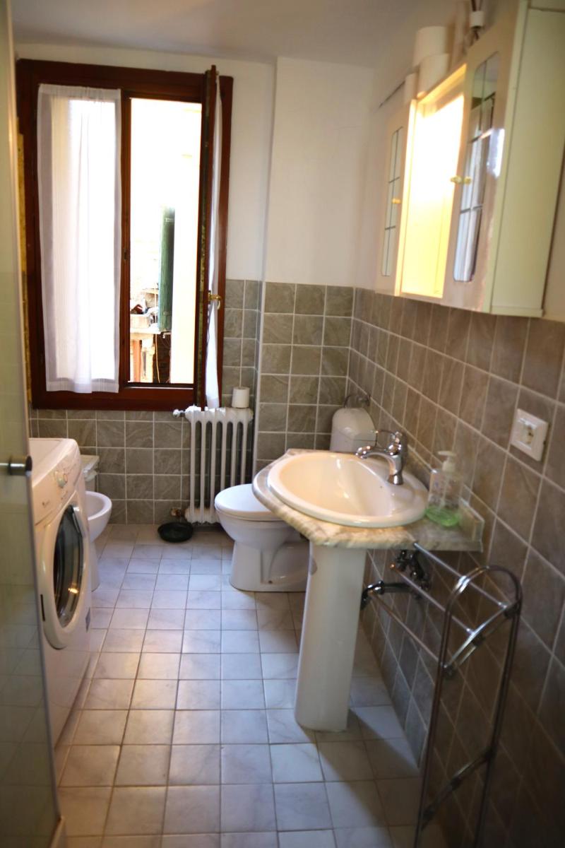 Suitetrails - VENICE RAINBOW APARTMENT (RIALTO)