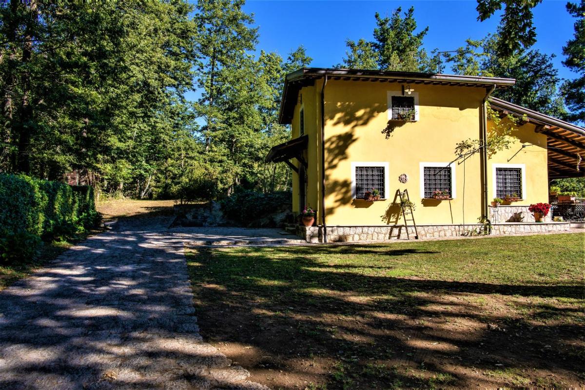 Villa Giardino Boschivo - Irpinia - Housity