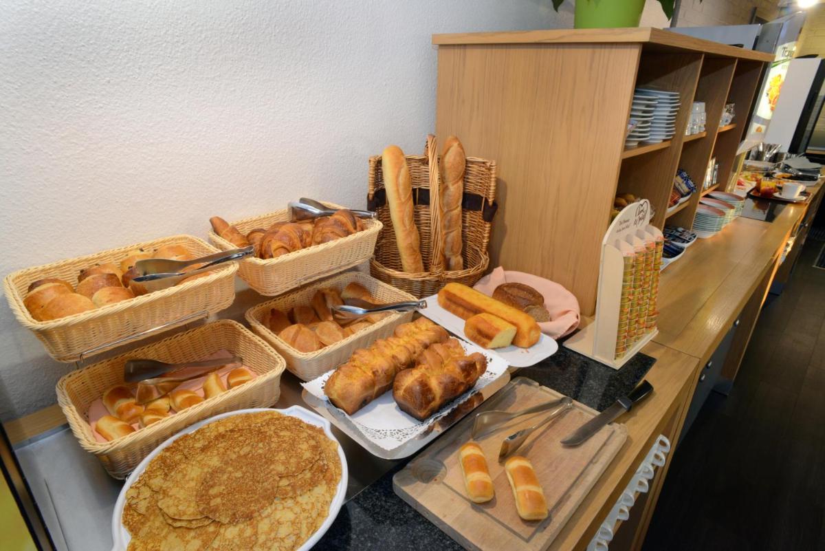 Hotel inn Dijon-Quetigny - Housity
