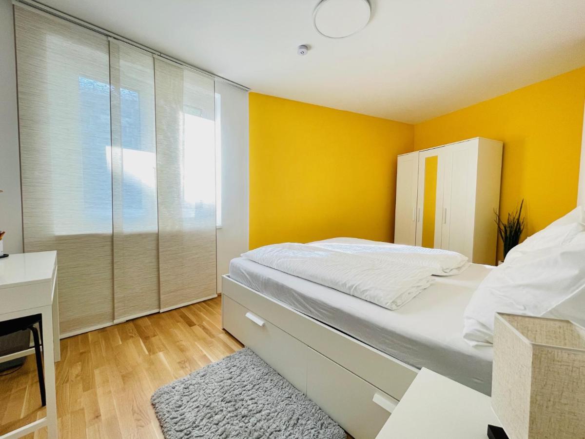 Suitetrails - Topmodernes Sonnenwohnen Apartment bei U-Bahn und Therme Wien Oberlaa, 15 min bis Stephansplatz