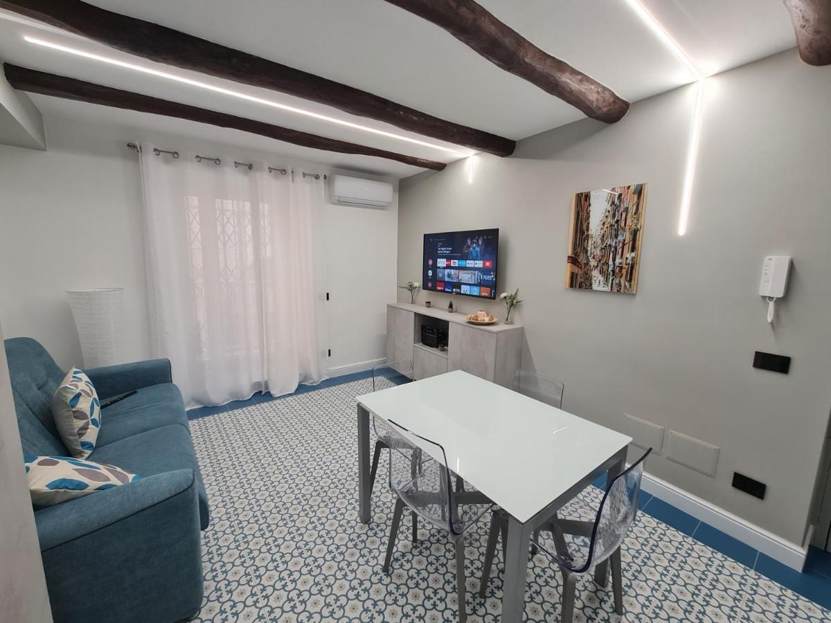 Suitetrails - Chiaja Lux House